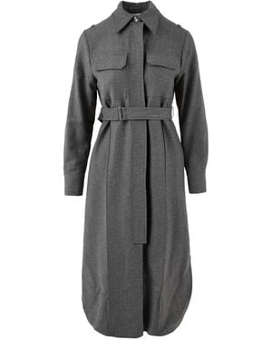 Beatrice B. Robes gris