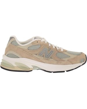New Balance U2010-sneakers Met Logo Aan De Zijkant - Wit