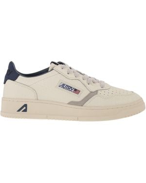 Autry Medalist Low - White