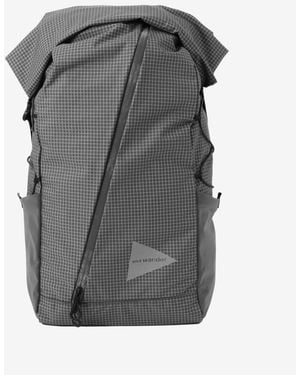 and wander Ocean Rip 25 L Backpack - Gray