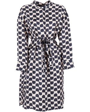 Max Mara I'M Not Going To Be Able To Do It - White