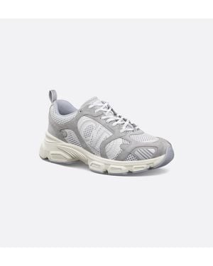 Dior I'M Not Going Anywhere - White