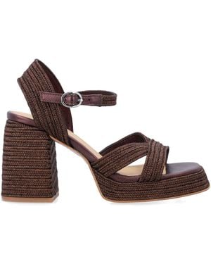 Castañer Platte Schoenen - Bruin