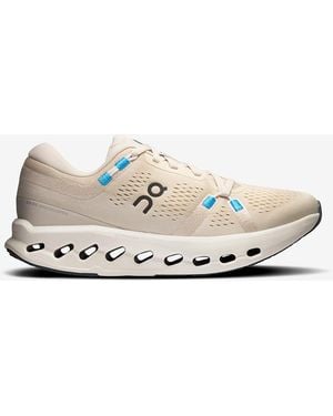 On Shoes Beim laufenden Cloudsurfer 2 - Weiß