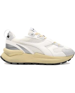 Diadora Turnschuhe weiß