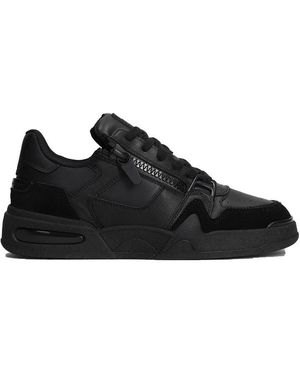 Giuseppe Zanotti Schwarz