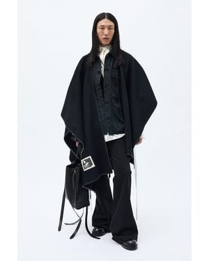 Ann Demeulemeester Ovart Rectangular Cape With Printed Leather Patch - Black