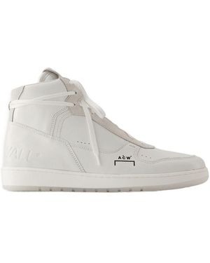 A_COLD_WALL* Luol Hallo Top -Turnschuhe ein kaltes Wandleder weiß - Grau
