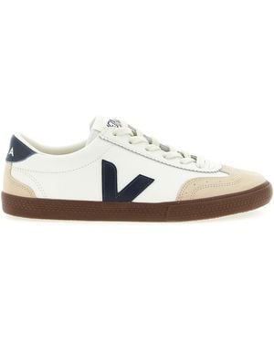 Veja Trainers - White