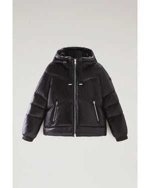 Woolrich Turtleneck Hooded Zip-Up Jacket With Front Pockets - Black