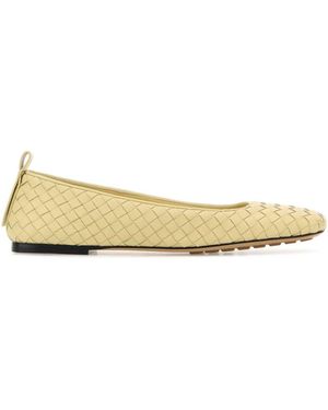 Bottega Veneta Leather Charlotte Ballerinas - Natural