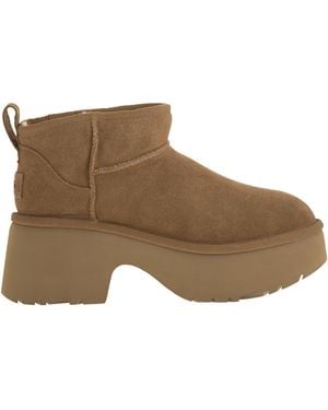 UGG Classic Ultra Mini New Heights - Brown
