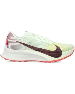 Nike Turnschuhe - Mehrfarbig