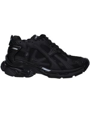 Balenciaga Runner Low-top Sneakers - Black