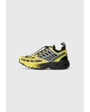 MM6 MAISON MARGIELA X SALOMON Acs Pro Mm6 Maison Margiela Shoes - Multicolour