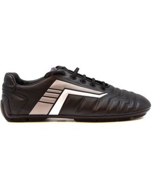 Prada Schwarz