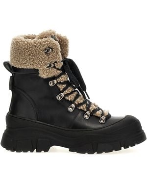 Brunello Cucinelli Sheepskin Enkle Boots - Zwart