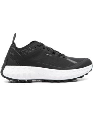 Norda 001 Sneakers - Black
