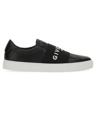 Givenchy Low Top Sneaker mit Logo - Schwarz