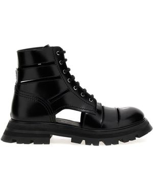 McQueen Stivaletti in pelle nera - wander - Nero