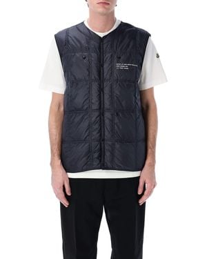 Moncler Packable Down Gilet With Quilted Design - Blau