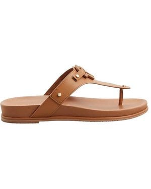 Stuart Weitzman Brown - Braun