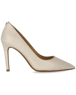 Michael Kors Alina Flex High Light Cream Pump - White