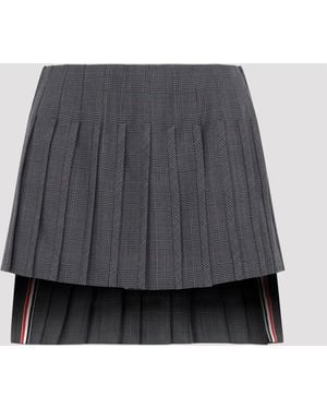 Thom Browne Low Rise Mini Narrow Pleated Skirt - Black