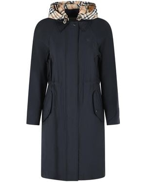 Burberry 'newbury' Zwarte Parka Van Polyamidemix - Blauw