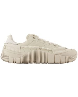 adidas Scuba Stan Craig Green Sneakers in grauem Leder
