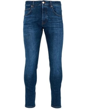 Don The Fuller Indossa I Jeans Più Pieni - Blu