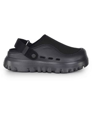 UGG "Peak Mod" Clogs Made Of Fabric And Rubber - Black