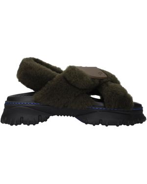 Burberry Slides And Clogs Fur/Lake - Black