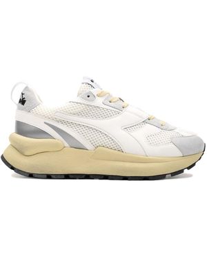 Diadora Turnschuhe weiß