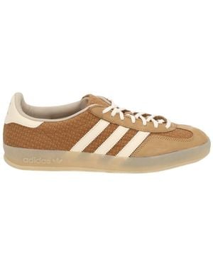 adidas Originals "Gazelle Indoor" Trainer - Brown