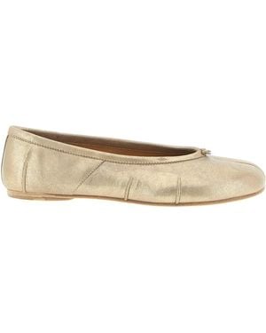 Maison Margiela Ballerinas "Tabi New". - Natur