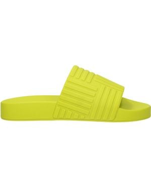 Bottega Veneta Sandals And Clogs/Kiwi Rubber - Yellow