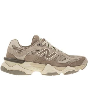 New Balance 9060 - Brown