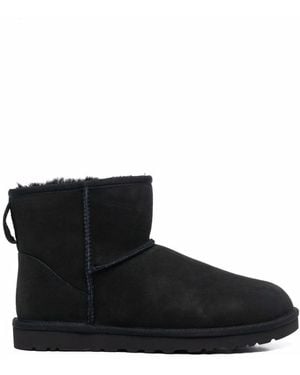 UGG Shoes - Black