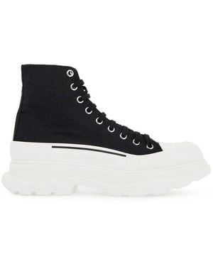 McQueen Tread Slick Trainers - Black