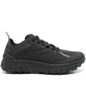 Norda 001 Sneakers - Black