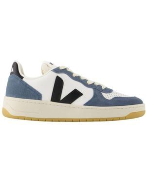 Veja V-10 Trainers - Blue