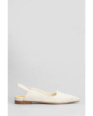 Mara Bini Ballet Flats - White