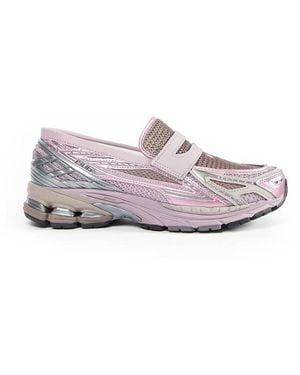 New Balance Sneakers - Pink
