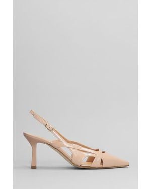 Julie Dee Court Shoes - Pink