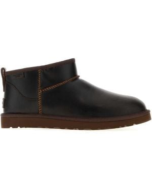 UGG Boots - Black