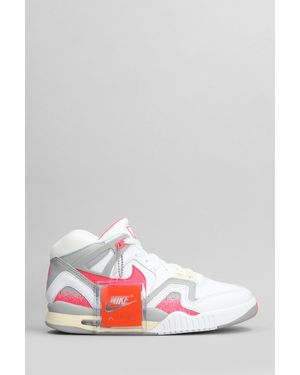 Nike Air Tech Challenge - White
