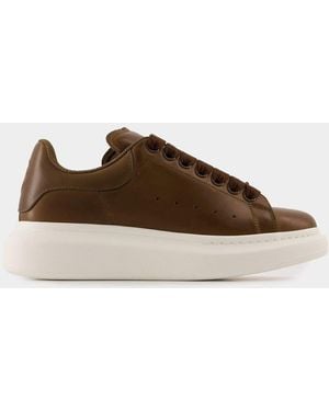 Alexander McQueen Oversized Sneakers - Brown