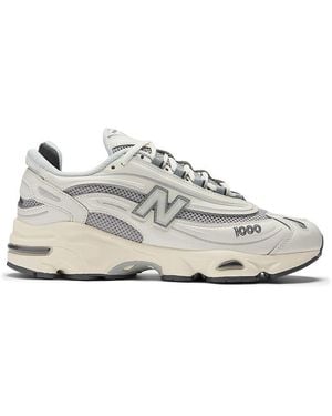 New Balance Trainers - White