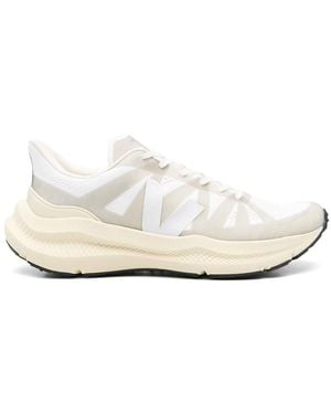 Veja Trainers - White
